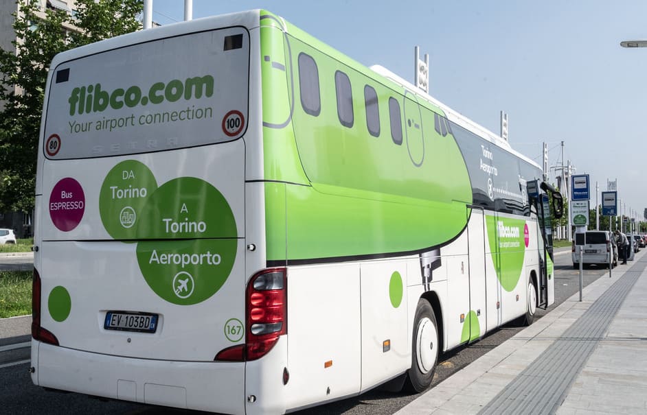 Shuttlebus von Turin Stadt zum Flughafen Turin Caselle